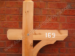 Exterior Decor -- Mailbox