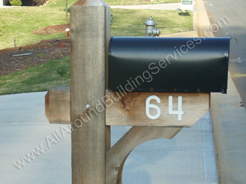 Exterior Decor -- Mailbox